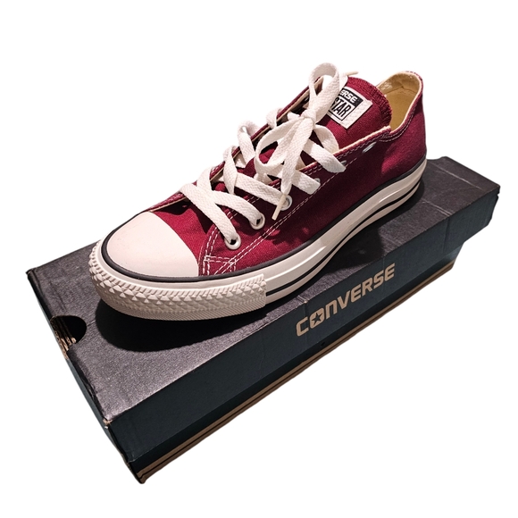 CONVERSE M9691  ALL STAR OX MAROON MENS 7, WOMENS 9 - Picture 1 of 3
